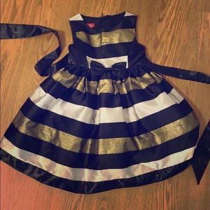 Girls holiday dress